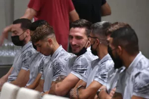 (Πλούσιο Φωτορεπορτάζ) Η εκδήλωση για τα διαρκείας της ΑΕΛ 