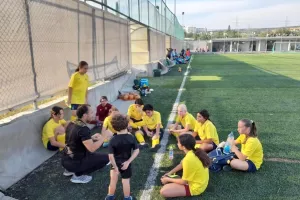 ΑΕΛ/Κάλεσμα για ομάδα κοριτσιών