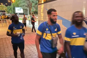ΑΠΟΕΛ: Αποχώρηση με... χαμόγελα/Aτάκες Μαρκίνιος, Σαρφό και Σόουζα στο kerkida!