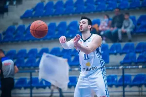 Ανακοίνωσε Αρτέμιο η Ανόρθωση