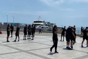 ΦΩΤΟΣ/Χαλαρή βόλτα στο Μπακού