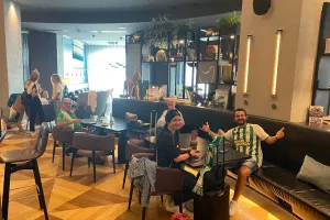(Φώτος) Έβαλαν τα κασκόλ τους και ετοιμάζονται οι Αρειανοί! 