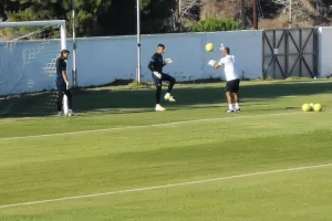 ΑΠΕΑ - ΑΕΛ: Στο Ακρωτήρι ξεκίνησε με τριάρα η ομάδα του Σίλας! (φώτος/ΚΕΡΚΙΔΑ.ΝΕΤ) 