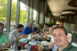 Γεύμα στο εντυπωσιακό εστιατόριο Sahil (φώτος)