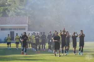 ΑΕΛ: Κλικς από το φιλικό με ΑΕΖ