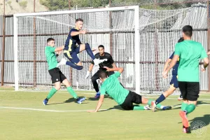 ΑΕΛ: Κλικς από το φιλικό με ΑΕΖ