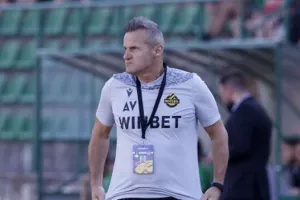 (Προπονητής Μπότεφ) "Δεν είναι σωστό να παίζουμε με 32-33 βαθμούς Κελσίου!"