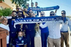 Mε... παπά και με κουμπάρο και Απόλλων!