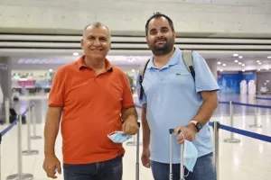 ΑΠΟΕΛίστες στο αεροδρόμιο (φώτος)