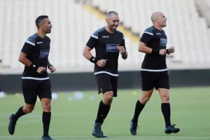 ΞΑΝΑ Κύπριοι!