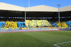 Ξεπέρασαν τα 1000 διαρκείας σε λίγες ώρες στην ΑΕΛ! 