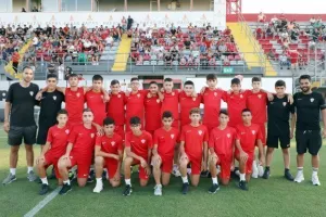 Παρουσίαση με νέα πρόσωπα, κόσμο, ενθουσιασμό! (βίντεο/φώτος)