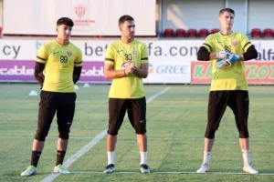 Παρουσίαση με νέα πρόσωπα, κόσμο, ενθουσιασμό! (βίντεο/φώτος)