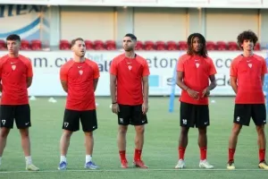Παρουσίαση με νέα πρόσωπα, κόσμο, ενθουσιασμό! (βίντεο/φώτος)