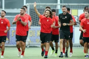 Παρουσίαση με νέα πρόσωπα, κόσμο, ενθουσιασμό! (βίντεο/φώτος)