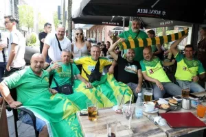 (ΒΙΝΤΕΟ/ΦΩΤΟΣ) Ανεβαίνουν τα ντεσιμπέλ στη Δανία/"ΑΕΚ παίξε γερά..."