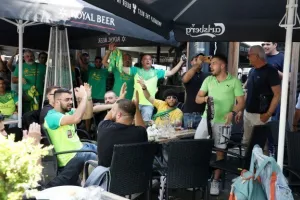 (ΒΙΝΤΕΟ/ΦΩΤΟΣ) Ανεβαίνουν τα ντεσιμπέλ στη Δανία/"ΑΕΚ παίξε γερά..."