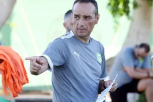 Περισσότερες φωτογραφίες από την τελευταία της ΑΕΚ 