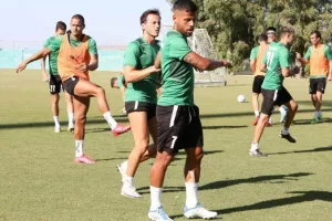 Περισσότερες φωτογραφίες από την τελευταία της ΑΕΚ 