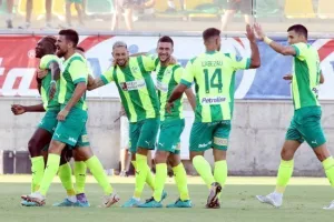Αποκλεισμός στα πέναλτι για την άτυχη ΑΕΚ (φώτος) 