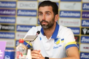 ΣΩΦΡΟΝΗΣ: "Θα είμαστε πιο επιθετικοί/Έχω πλήρη εμπιστοσύνη στους ποδοσφαιριστές"