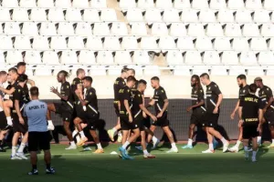 ΑΠΟΕΛ/Η... τελευταία πριν τη ρεβάνς (βίντεο/φώτος)