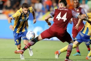 ΑΠΟΕΛ - Μπότεφ: Ήταν (πολύ) καλύτερο, πέρασε με Τσεμπάκ-Εφραίμ! (φώτος)