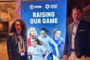Ο ΠΑ.Σ.Π. στο «Raising our game»