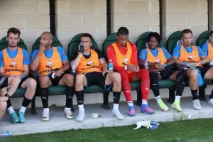 Δόξα-Απόλλων: Φιλική ήττα (60 λεπτών) για τους πρωταθλητές με Καμπράλ, Βα και δοκάρι Ντανίλο (φώτος)