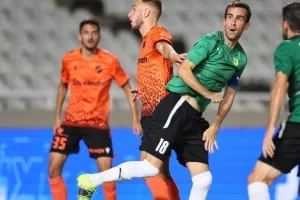 ΑΠΟΕΛ - ΑΕΚ: Τέσσερα γκολ, δοκιμές και τώρα Ευρώπη! (φώτος)