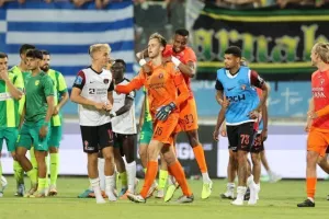 Αποκλεισμός στα πέναλτι για την άτυχη ΑΕΚ (φώτος) 