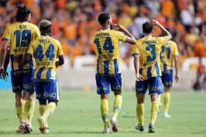 ΑΠΟΕΛ - Μπότεφ: Ήταν (πολύ) καλύτερο, πέρασε με Τσεμπάκ-Εφραίμ! (φώτος)