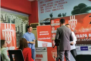 Η διάσκεψη της Νέας Σαλαμίνας (φώτος/βίντεο)
