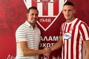 Χειραψία... με Niko Datkovic!