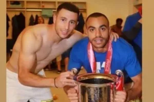 Ευχές στον "bro"!