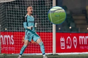 Σαν σήμερα ο "Γιόβα"/ Πέναλτι... στην πρεμιέρα! (Βίντεο)