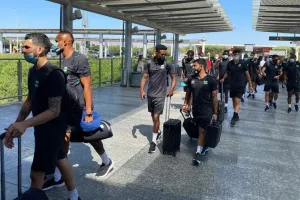 Η άφιξη της αποστολής του Άρη (Φώτος/Βίντεο)