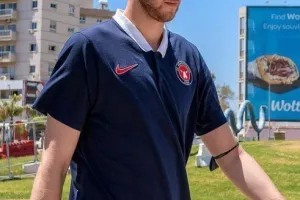 Μίντιλαντ/ Βόλτα στην Λάρνακα 