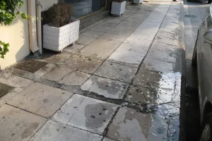 Πεζοδρόμιο!