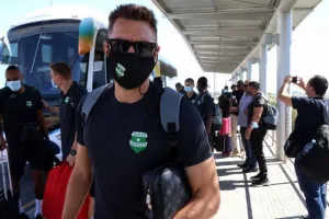"Πέταξε" για Αζερμπαϊτζάν ο Άρης - Μαζί του το Kerkida.net (Φώτος)