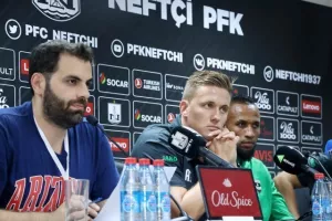 Σπιλέφσκι: "Δεν ήρθαμε εδώ για να αμυνθούμε/Θα παίξουμε για να κερδίσουμε"