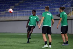 Προπόνηση... στην "Bakcell Arena" (Φώτος/Βίντεο)