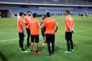 Προπόνηση... στην "Bakcell Arena" (Φώτος/Βίντεο)