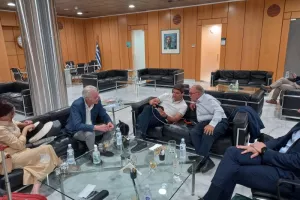 Συνάντηση Υπουργού Παιδείας και Προέδρου του ΚΟΑ  με τον Υφυπουργό Αθλητισμού της Ελλάδας