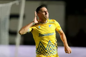ΦΟΥΛ προπόνηση και... αρχηγός στη Σόφια