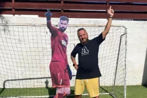 Ωραίος πελλός! 