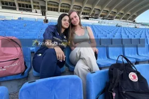 Χρυστάλλα και Iren στην κερκίδα