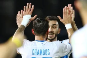 Πάνε αργότερα στις Πλάτρες 