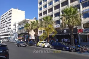 Απόλλων: Ουρές... διαρκείας στην μπουτίκ! (φώτος)