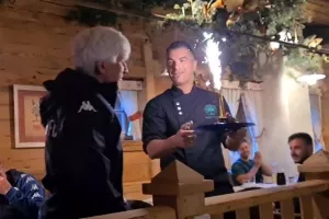 Τούρτα-έκπληξη στον Ιβάν (βίντεο)